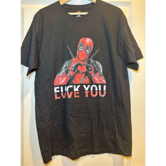 Deadpool T-shirt size Large - Picture 1 of 2